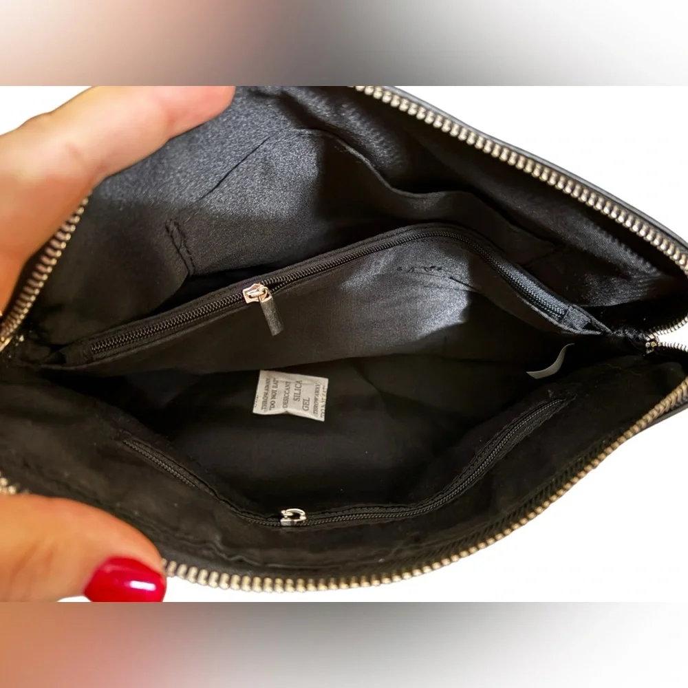 ALESSIA Elegant Black Shoulder Bag